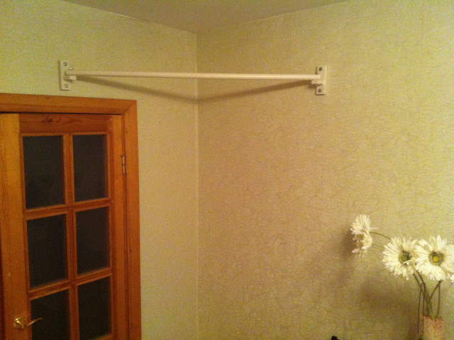 Pievilkšanās stienis - stūra