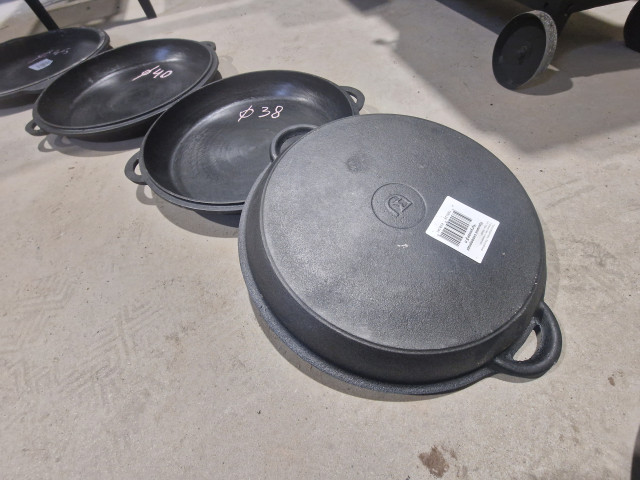 Čuguna uzbeku panna  340×50mm