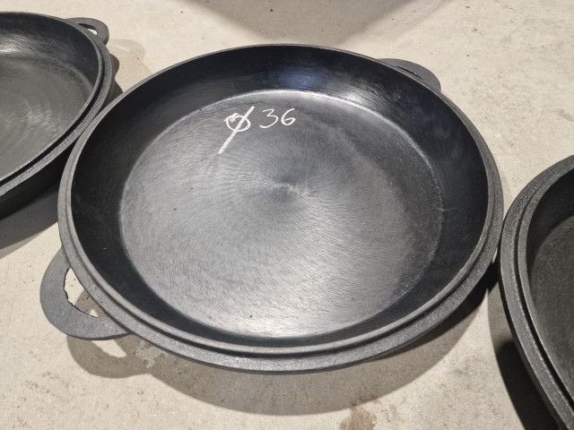 Čuguna uzbeku panna 360×50mm