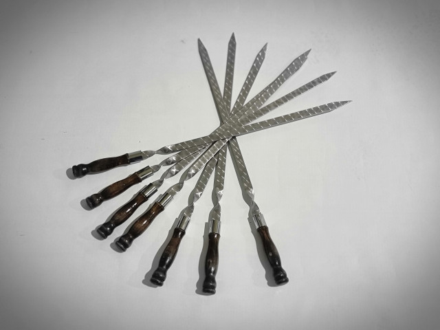 Kebaba iesmi ar koka rokturi