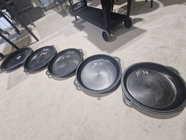 Čuguna uzbeku panna 400×50mm