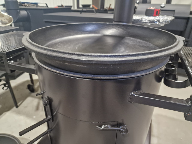 Čuguna uzbeku panna 500×50mm