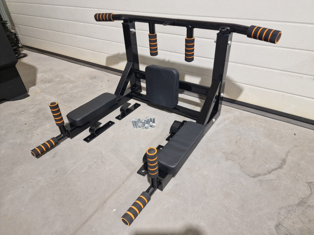 Universālais trenažieris-pievilkšanas stienis+līdztekas/press(saliekams)