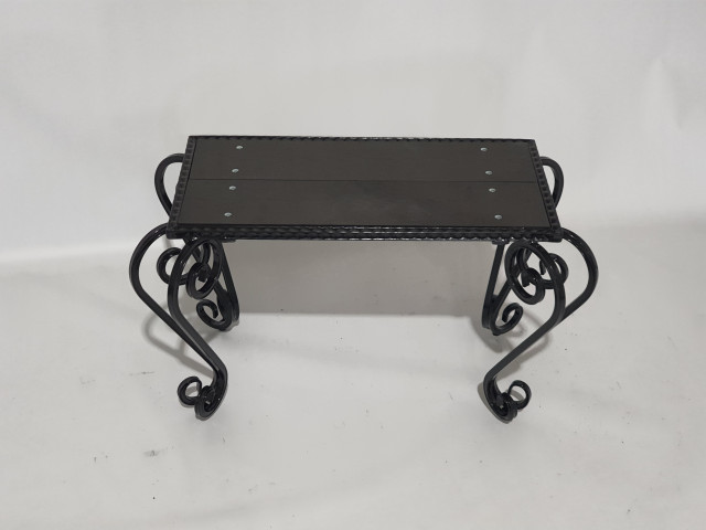 Vintāža soliņš bez atzveltnes