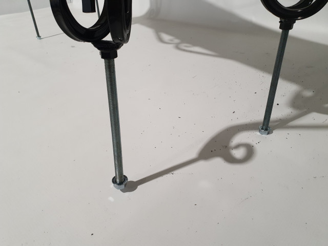 Vintāža soliņš ar atzveltni