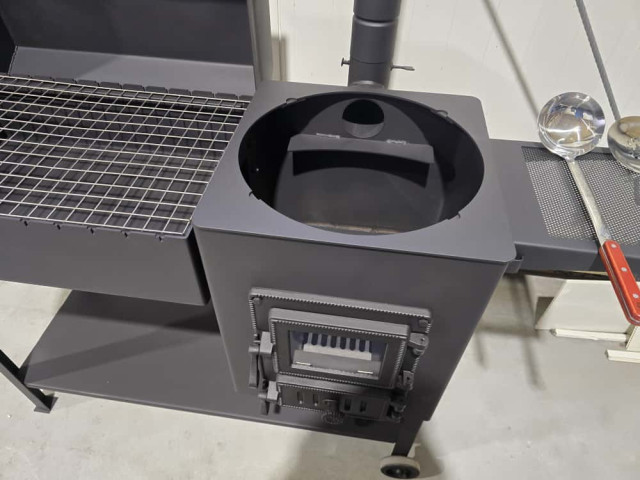 Комплект печь/гриль/коптильня квадратный с чугунной/стеклянной дверцей D45 см