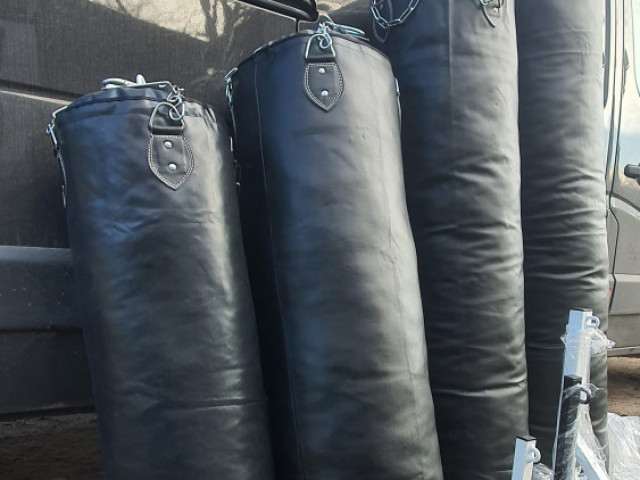 Boksa maiss poliuretāns 180/40 ar audumu