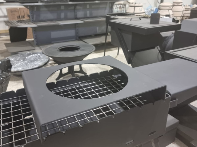 Grila ieliktnis kazanam