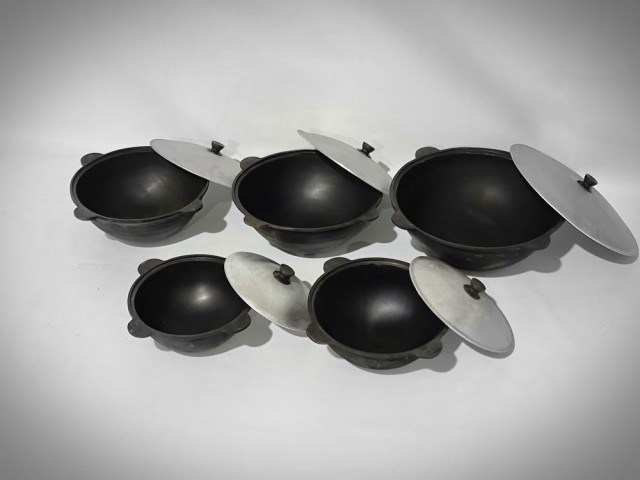 Чугунный узбекский казан на 22 л