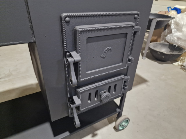 Krāsns/grils/kūpinātava komplekts kvadrāts D45