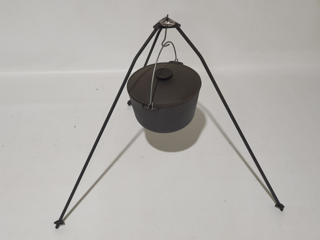 Trīskājis-statīvs Nr2