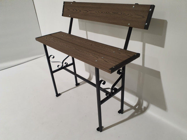 Soliņš ar atzveltni