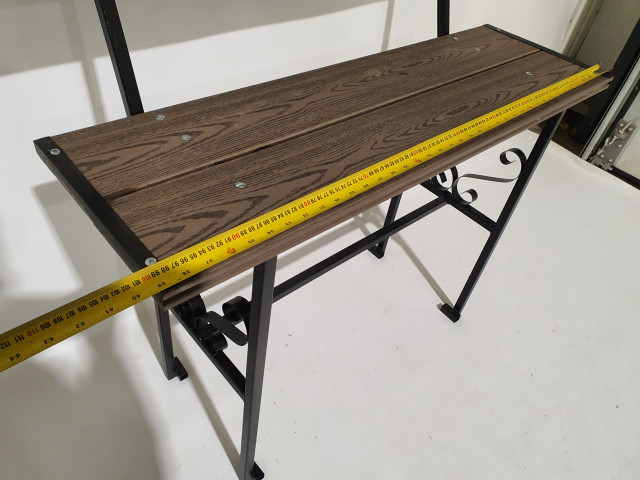 Soliņš ar atzveltni