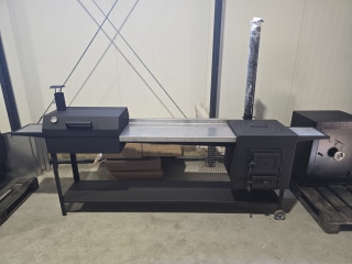 Grils ar čuguna durvīm un galdiņu 3in1, D40cm