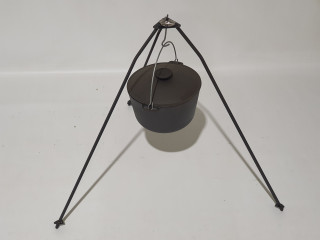 Trīskājis-statīvs Nr2